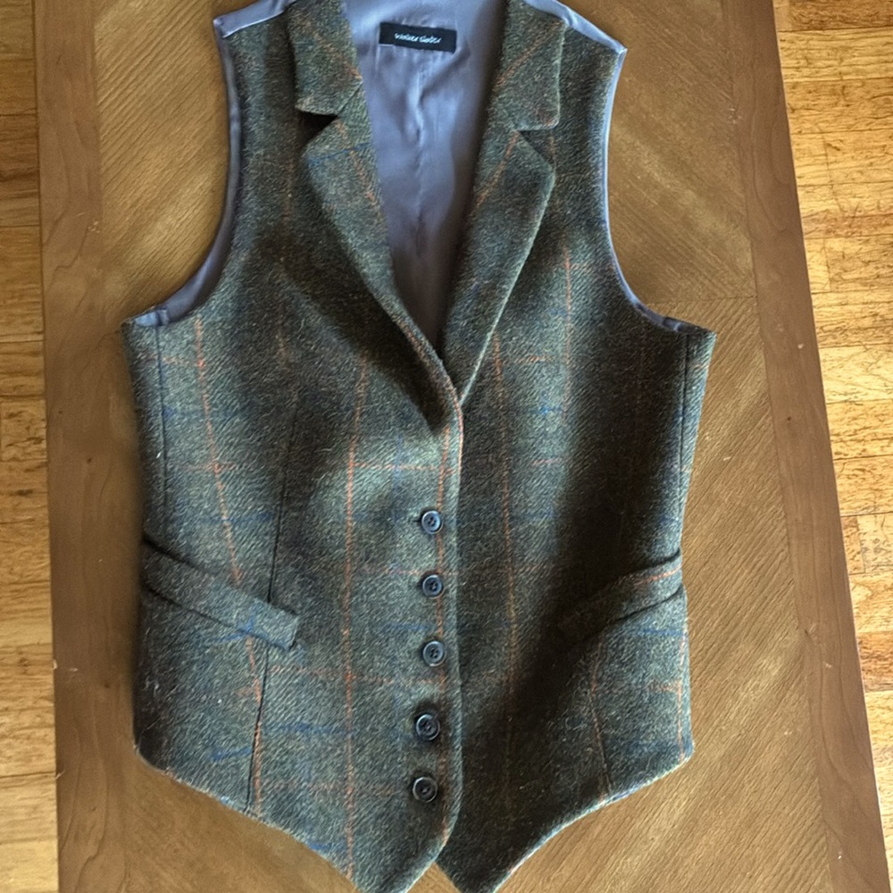 Scottish Tweed Vest (Green Plaid)